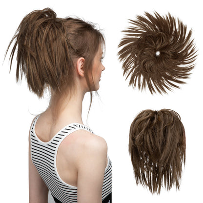 Messy ponytail extends hair without clip