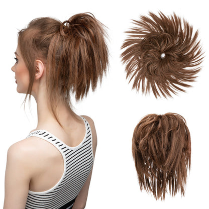 Messy ponytail extends hair without clip